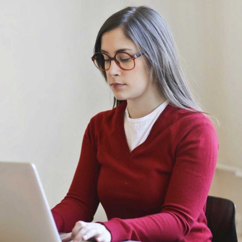 negociar una oferta de trabajo virtual