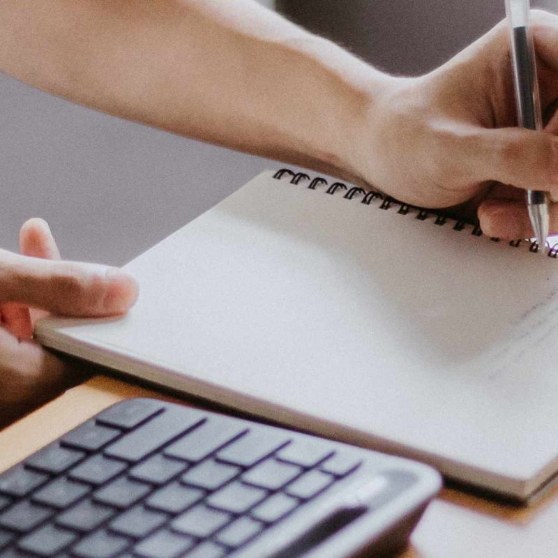 Conoce 6 Páginas dónde puedes ganar dinero por escribir