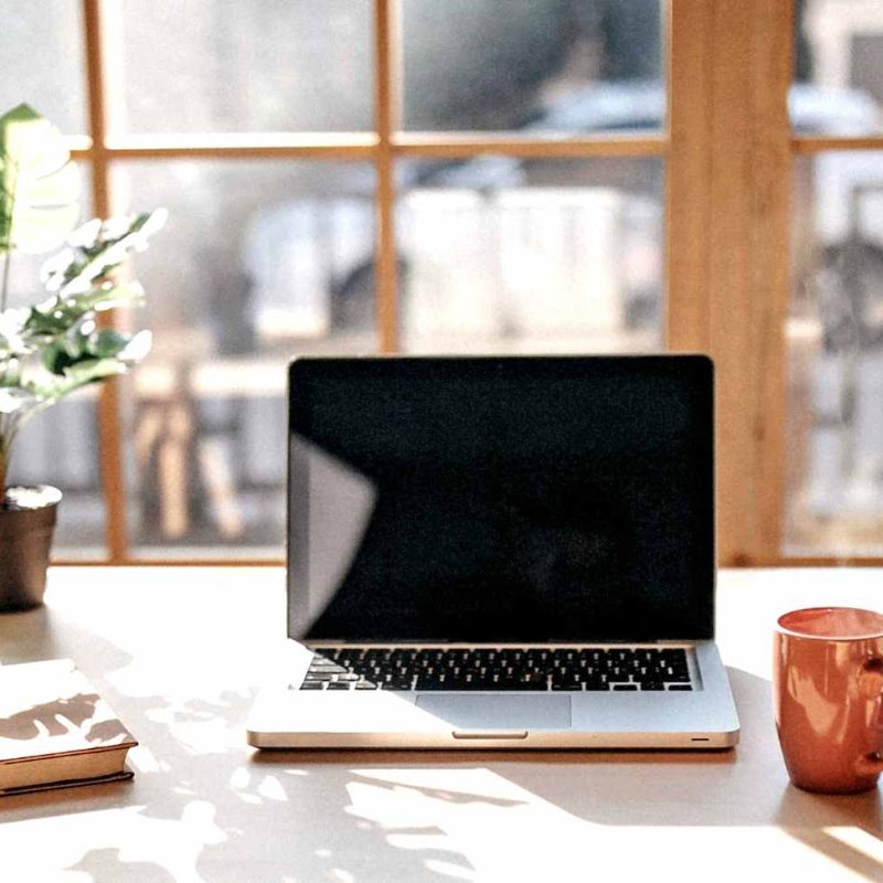Ideas para hacer una oficina en casa sin salirse del presupuesto