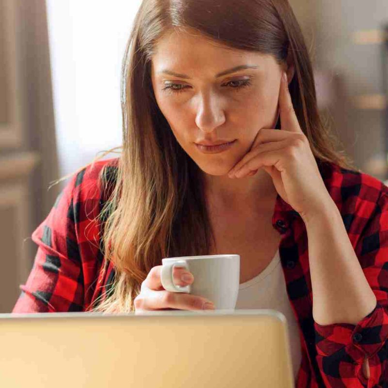 Descubre estos 4 trabajos virtuales para economistas